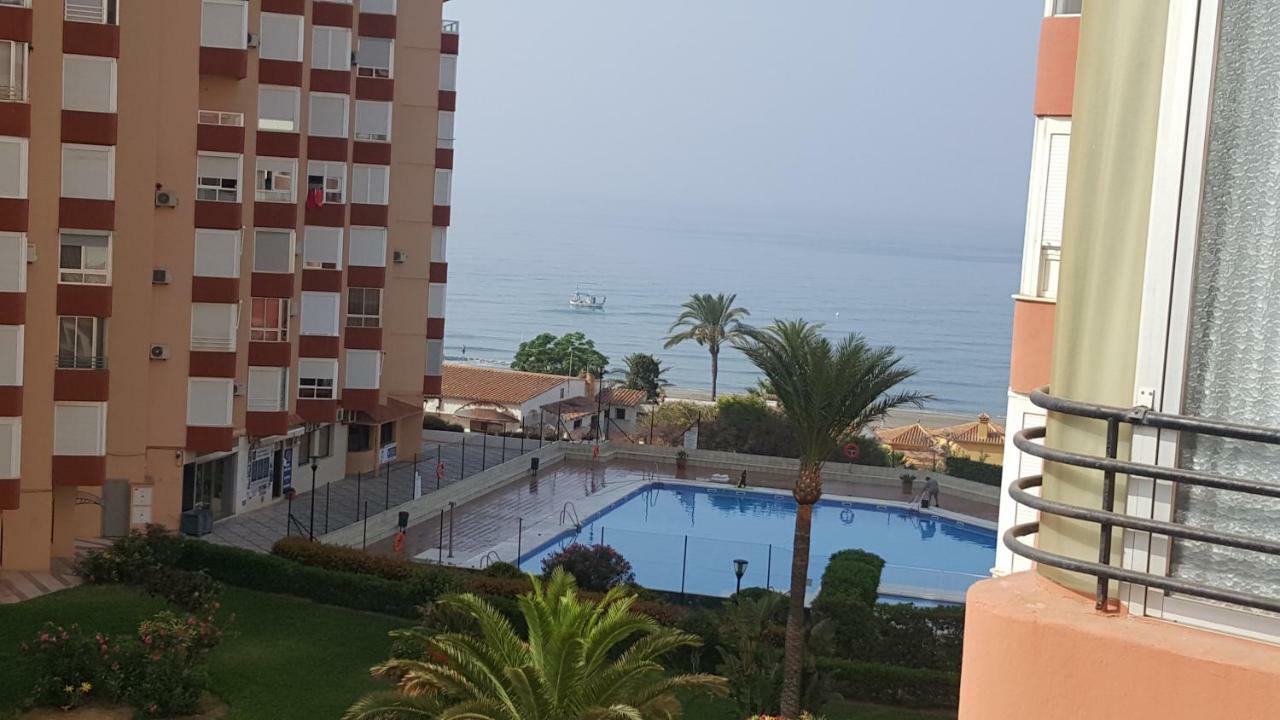 Aguamarina Apartment Торокс Екстериор снимка